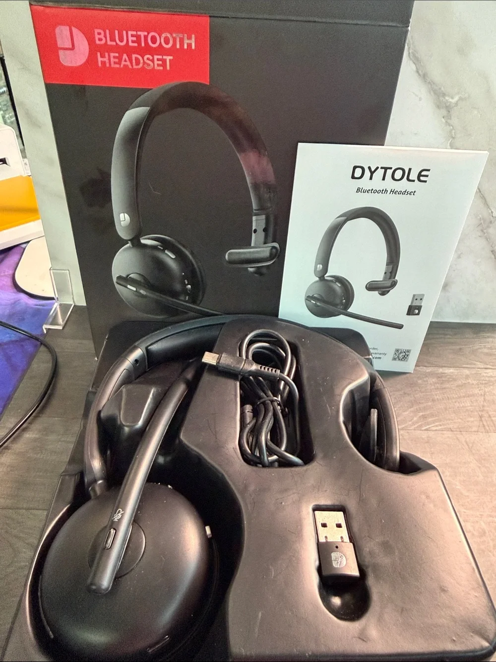 DY108 Bluetooth Wireless Headset - Black